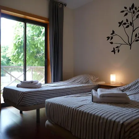 アパート Luxury Ground-floor 5 Stars, 2 Bedrooms, 2 Bathrooms, Free Wifi アルブフェイラ