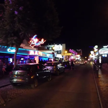 Luxury Ground-floor 5 Stars, 2 Bedrooms, 2 Bathrooms, Free Wifi * Албуфейра