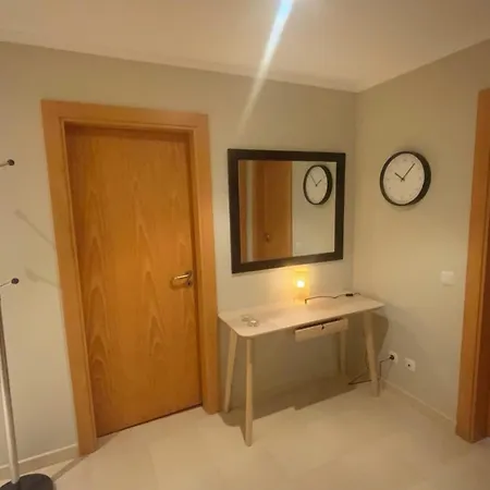 Luxury Ground-floor 5 Stars, 2 Bedrooms, 2 Bathrooms, Free Wifi Апартаменти Албуфейра