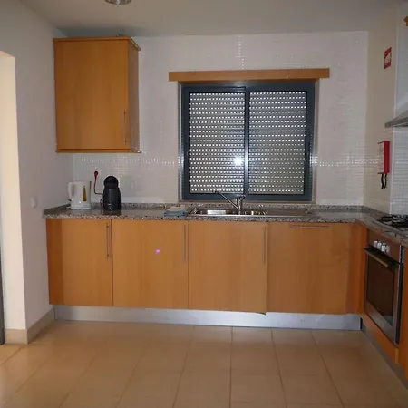 Luxury Ground-floor 5 Stars, 2 Bedrooms, 2 Bathrooms *